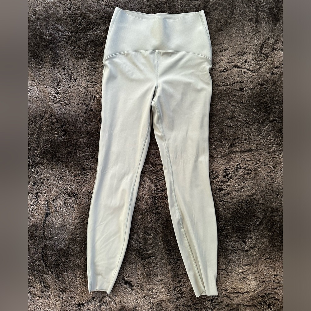NWOT yoga pants/leggings